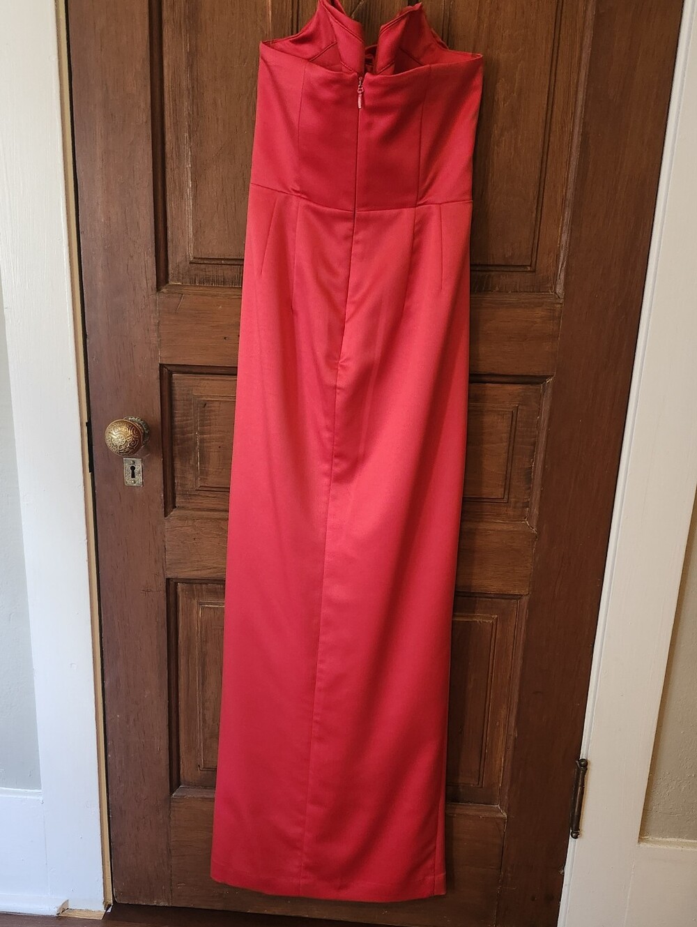HOUSE OF CB Adrienne Satin Strapless Gown, Scarlet Red, Size M w/ Plus Cups - Picture 4 of 13